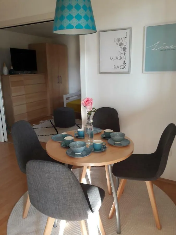 וינה Bungalow At Lake Alte Donau