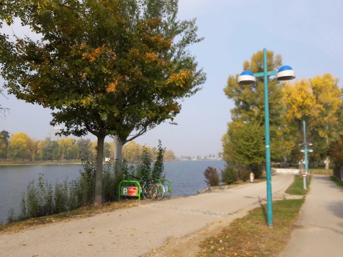 Bungalow At Lake Alte Donau Vídeň Rakousko